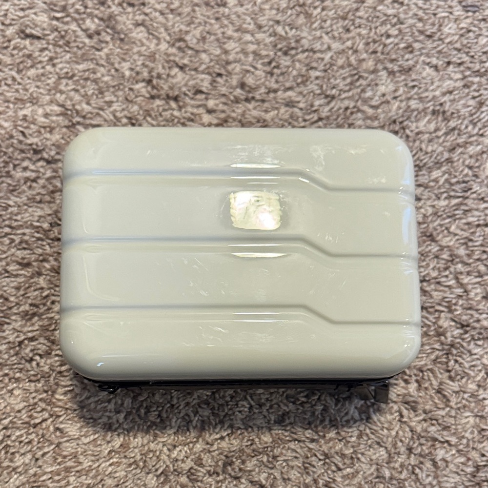 hard shell carrying case